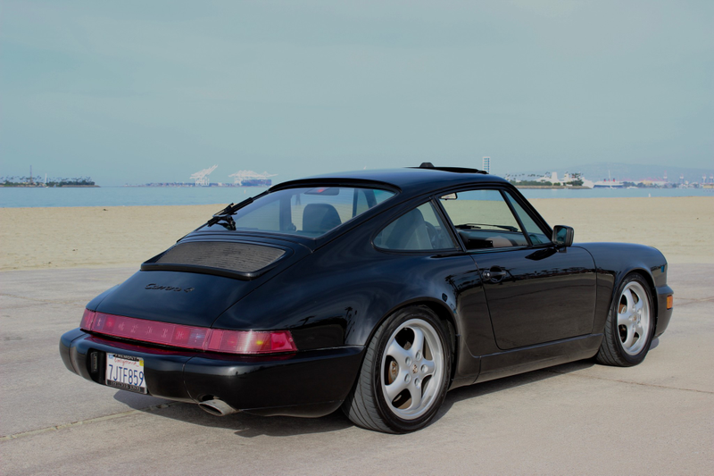 Illustration for article titled Between the Porsche 911 964, 993, and 997--which chassis is the best?